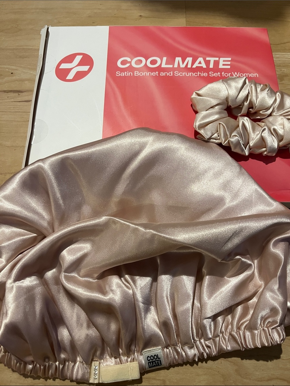 Women's Satin Bonnet & Scrunchie Set in Champagne